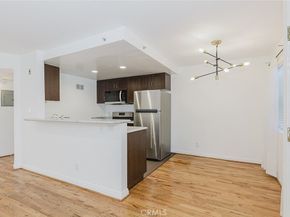 1116 E Palmer Avenue 11, Glendale CA 91205