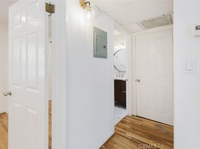 1116 E Palmer Avenue 11, Glendale CA 91205