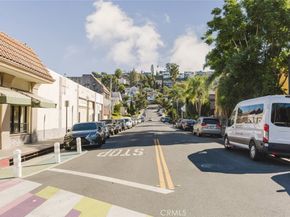 1116 E Palmer Avenue 11, Glendale CA 91205