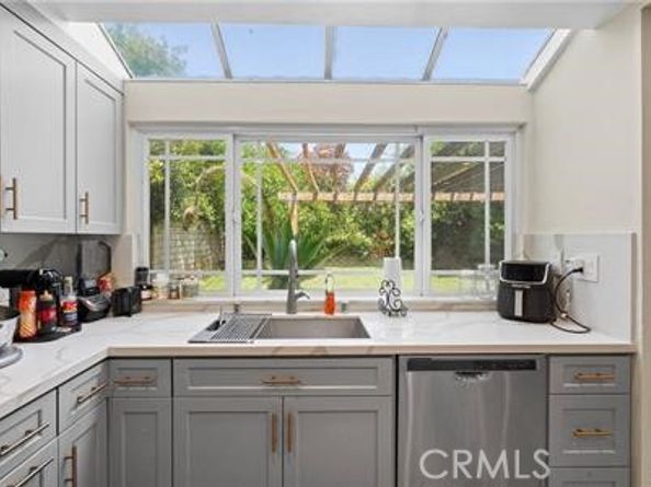 19849 Crystal Ridge Lane, Porter Ranch CA 91326