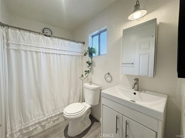 13801 Oxnard Street 206, Valley Glen CA 91401