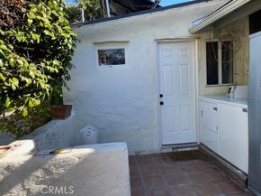 6709 Vesper, Van Nuys CA 91405