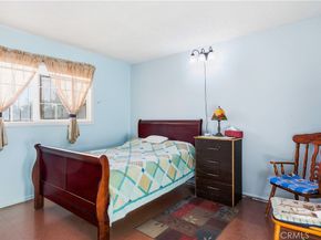 11474 Gladstone, Sylmar CA 91342