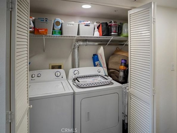 11044 Acama, North Hollywood CA 91602