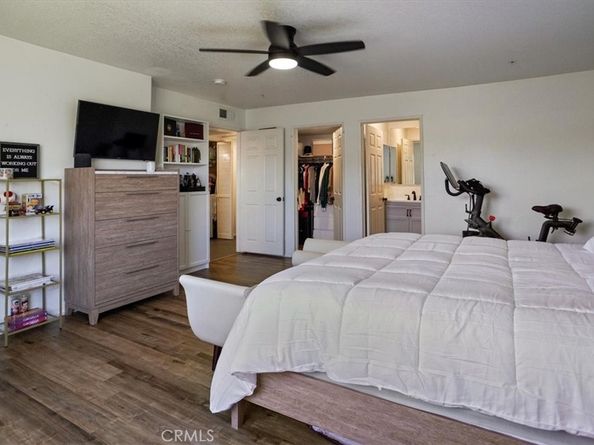 11044 Acama, North Hollywood CA 91602