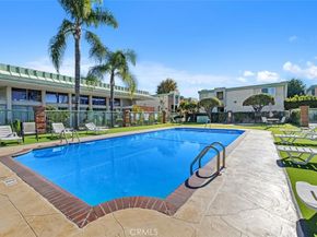5301 Balboa Boulevard 5B, Encino CA 91316
