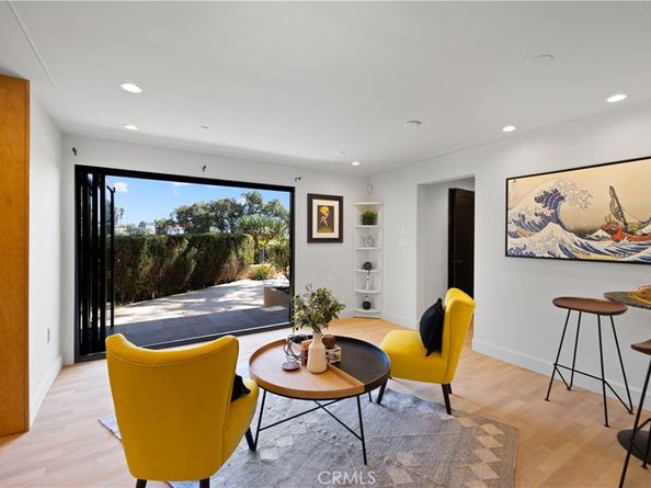 2618 Nottingham Avenue, Los Angeles CA 90027