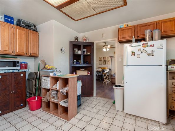 1657 W 67th Street 2, Los Angeles CA 90047