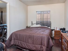 1657 W 67th Street 2, Los Angeles CA 90047