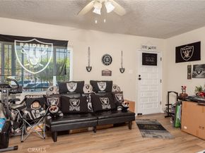 1657 W 67th Street 2, Los Angeles CA 90047