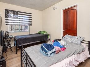 1657 W 67th Street 2, Los Angeles CA 90047