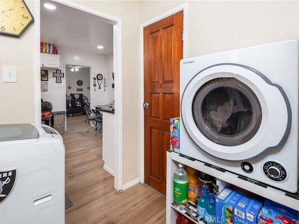 1657 W 67th Street 2, Los Angeles CA 90047