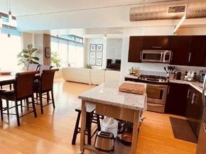 1111 S Grand 1015, Los Angeles CA 90015