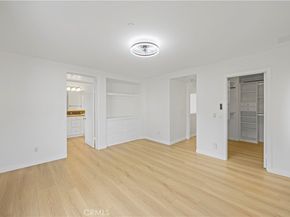 22 Arborside, Irvine CA 92603