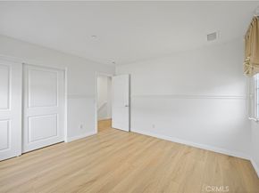 22 Arborside, Irvine CA 92603