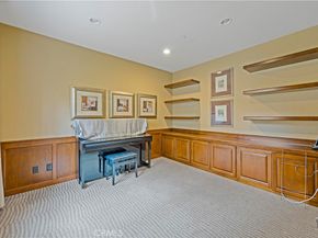 22 Arborside, Irvine CA 92603