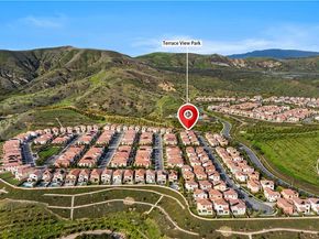 162 Winnett, Irvine CA 92602