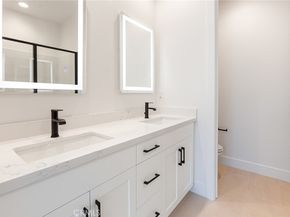 150 Bridle Drive, Burbank CA 91506