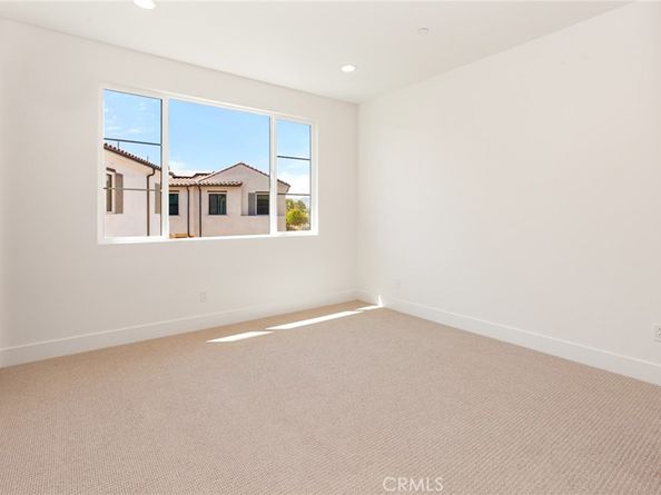 150 Bridle Drive, Burbank CA 91506