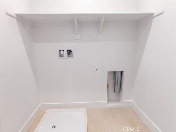 150 Bridle Drive, Burbank CA 91506