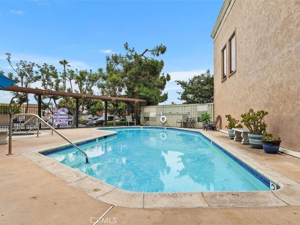 3142 Midway Drive 312, San Diego CA 92110