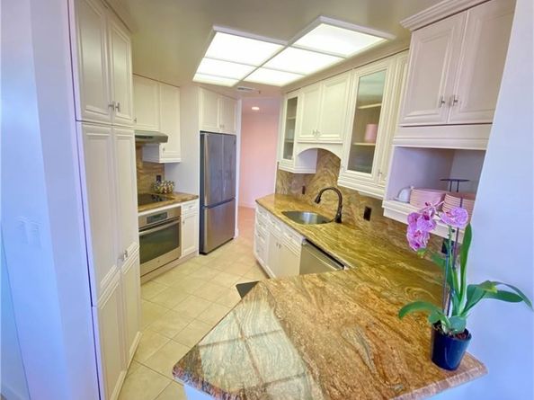 1310 E Ocean Boulevard 407, Long Beach CA 90802