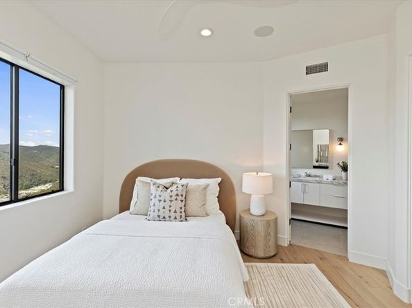 1425 Skyline Drive, Laguna Beach CA 92651