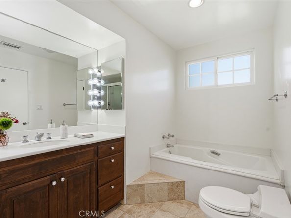 12317 Navy Street, Los Angeles CA 90066