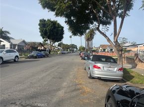 1046 W 73rd, Los Angeles CA 90044