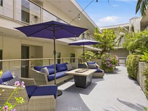 3025 Byron Street 201, San Diego CA 92106