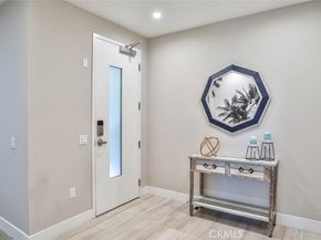 3025 Byron Street 201, San Diego CA 92106