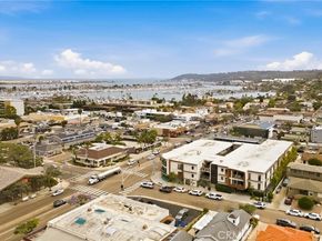 3025 Byron Street 201, San Diego CA 92106