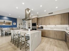 3025 Byron Street 201, San Diego CA 92106