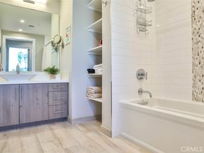 3025 Byron Street 201, San Diego CA 92106