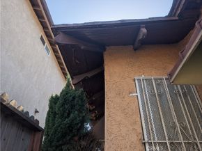 975 E 43RD Street PLACE, Los Angeles CA 90011