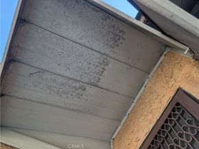 975 E 43RD Street PLACE, Los Angeles CA 90011