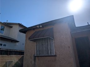 975 E 43RD Street PLACE, Los Angeles CA 90011