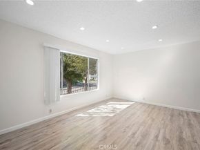 251 W Dryden Street 16, Glendale CA 91202