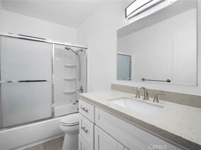 251 W Dryden Street 16, Glendale CA 91202
