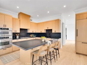 10050 Olivia Ter, Sun Valley CA 91352