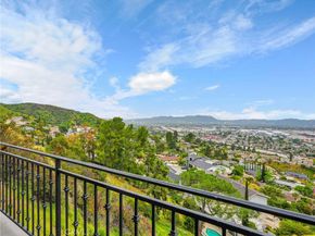 10050 Olivia Ter, Sun Valley CA 91352