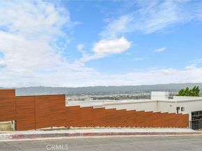 10050 Olivia Ter, Sun Valley CA 91352
