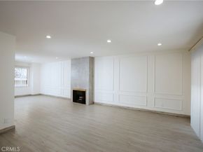 10214 Samoa 25, Tujunga CA 91042