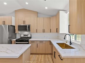 8401 Kester, Panorama City CA 91402