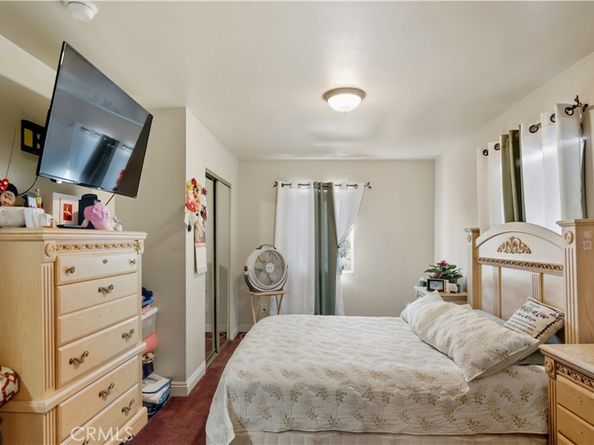 124 E. 54th Street, Los Angeles CA 90011