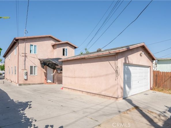 124 E. 54th Street, Los Angeles CA 90011