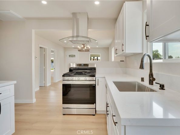 2535 S Myrtle, Monrovia CA 91016