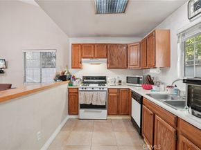 5810 Denny Avenue, North Hollywood CA 91601