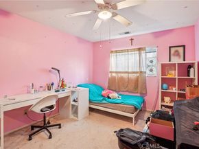 5810 Denny Avenue, North Hollywood CA 91601