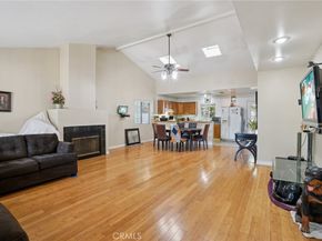 5810 Denny Avenue, North Hollywood CA 91601